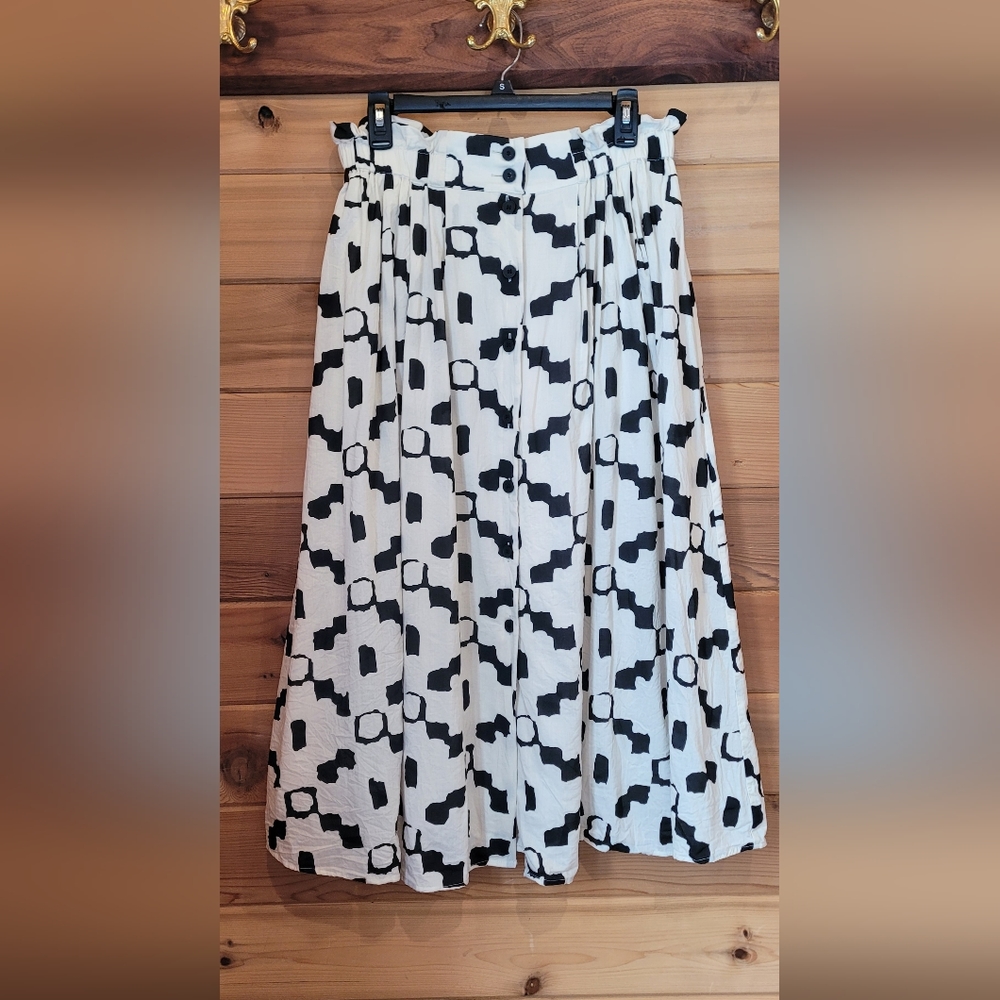 H&M A-line skirt size medium